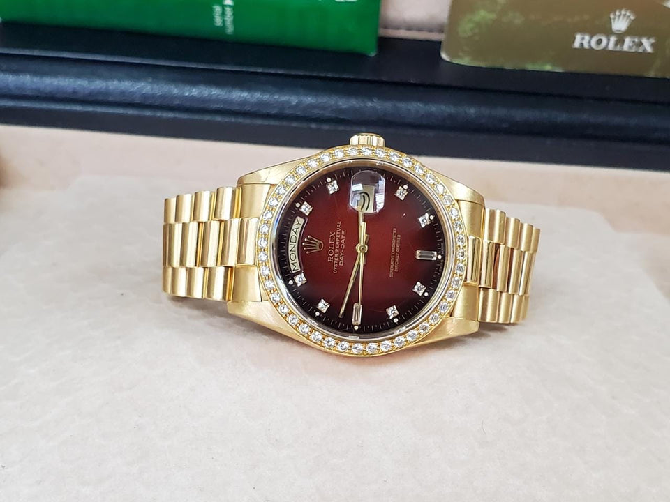 Rolex | Day-Date | 18038 | Yellow gold | 36 mm | Yellow gold | Red | Automatic