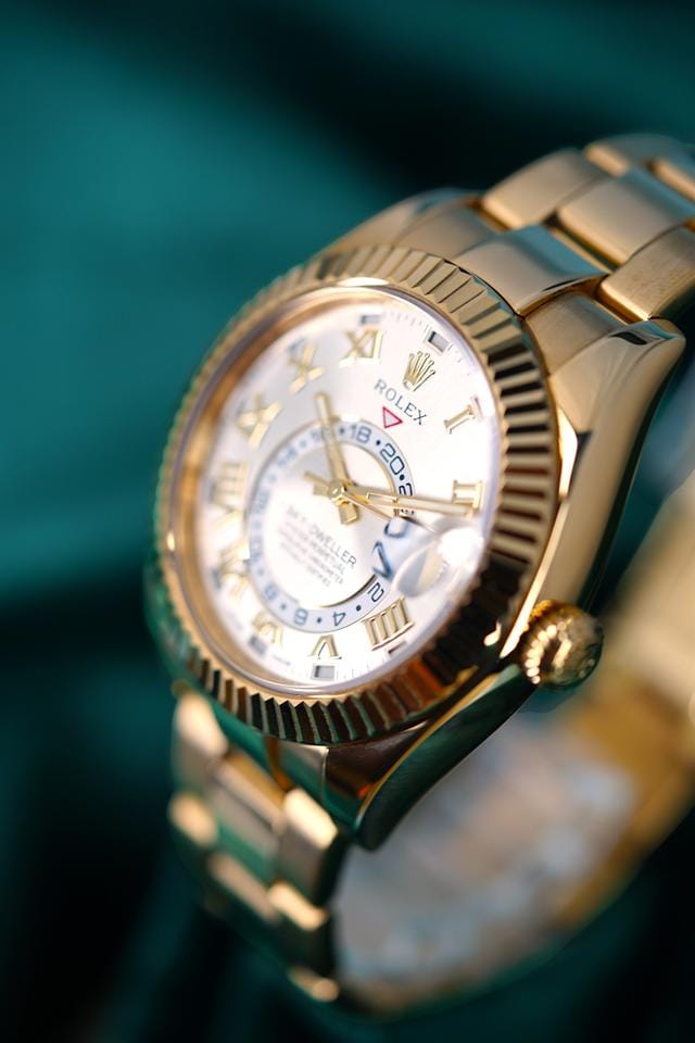 Rolex | Sky-Dweller | 326938 | Yellow gold | 42 mm | Yellow gold | Silver | Automatic