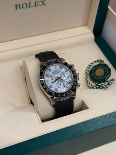 Rolex | Daytona | 116519LN | White gold | 40 x 43 mm | Rubber | Mother of pearl | Automatic