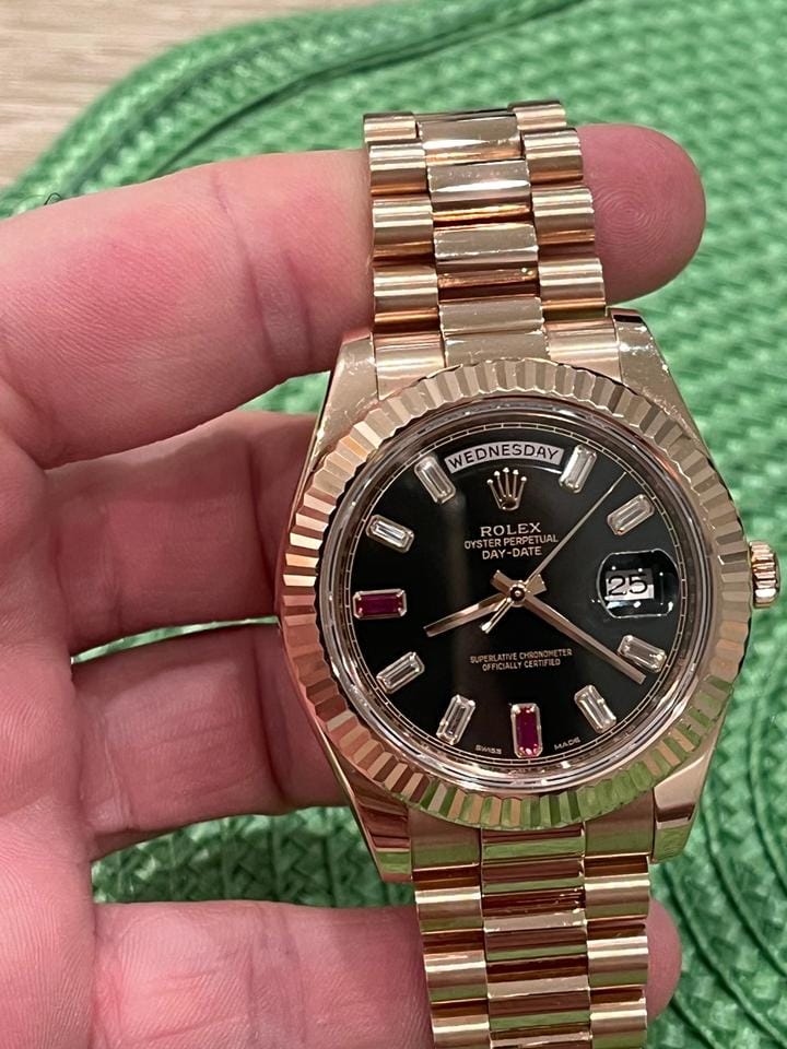 Rolex | Day-Date | 218235 | Red gold | 41 x 49 mm | Rose gold | Pink | Automatic