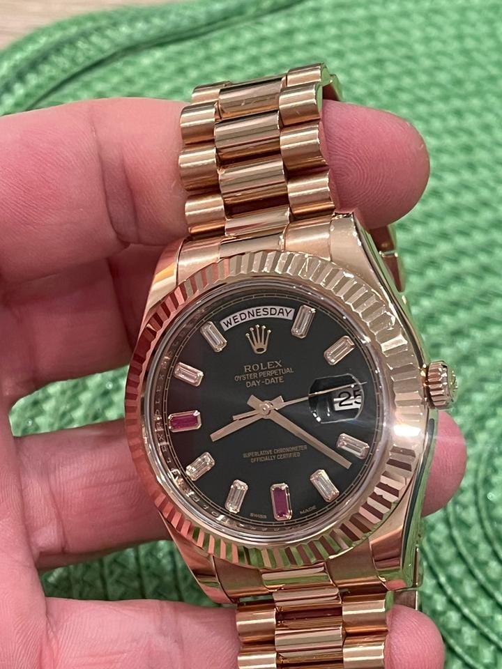 Rolex | Day-Date | 218235 | Red gold | 41 x 49 mm | Rose gold | Pink | Automatic