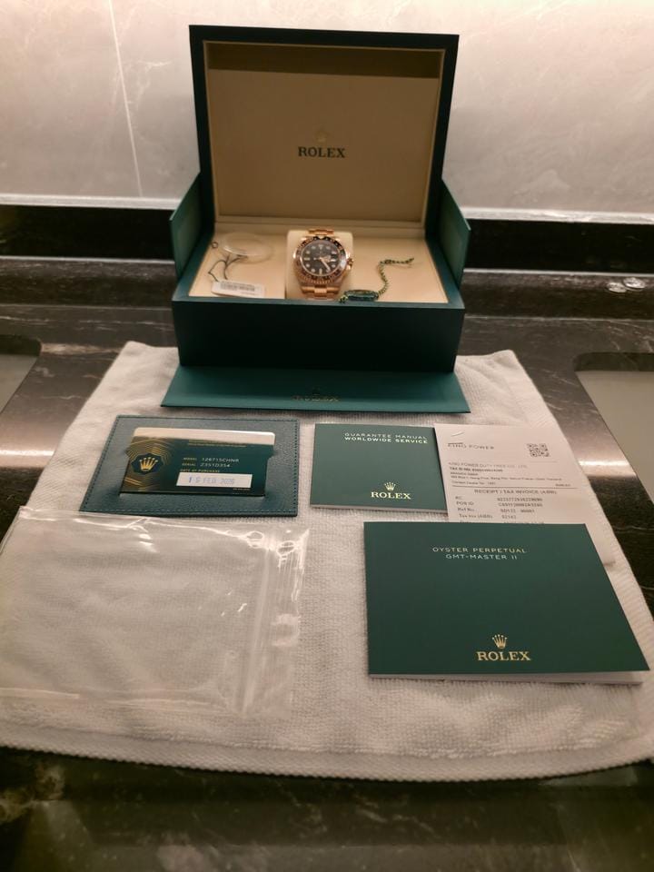 Rolex | GMT-Master II | 126715CHNR | 40 mm | Rose gold | Automatic