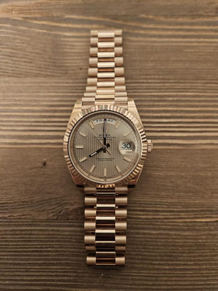 Rolex | Day-Date | 228235 | Rose gold | 40 mm | Rose gold | Gold | Automatic