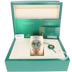 Rolex | Day-Date | 228235 | Rose gold | 40 x 47 mm | Rose gold | Green | Automatic