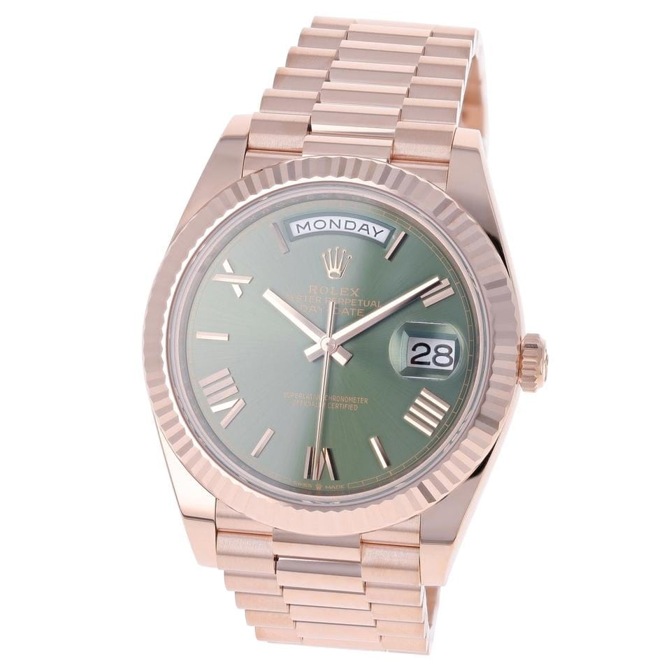 Rolex | Day-Date | 228235 | Rose gold | 40 x 47 mm | Rose gold | Green | Automatic