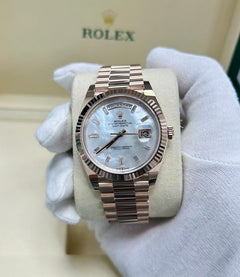 Rolex | Day-Date | 228235 | Rose gold | 40 mm | Rose gold | Mother of pearl | Automatic