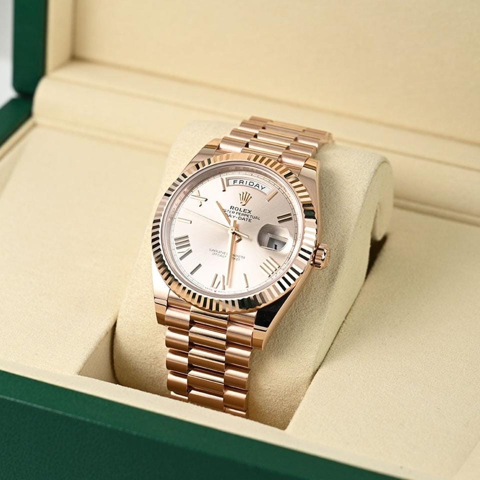 Rolex | Day-Date | 228235 | Rose gold | 40 mm | Rose gold | Automatic