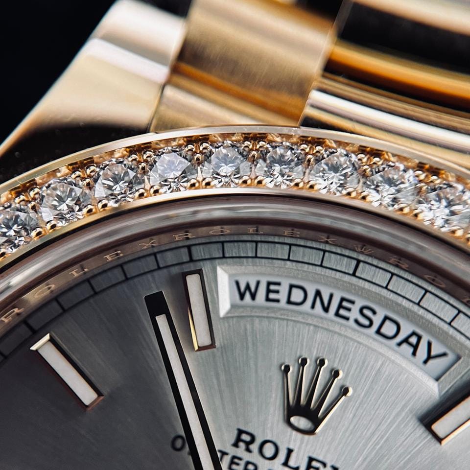 Rolex | Day-Date | 228348RBR | Yellow gold | 40 x 48 mm | Yellow gold | White | Automatic
