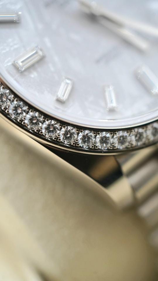 Rolex | Day-Date | 228349RBR | White gold | 40 x 48 mm | White gold | Meteorite | Automatic