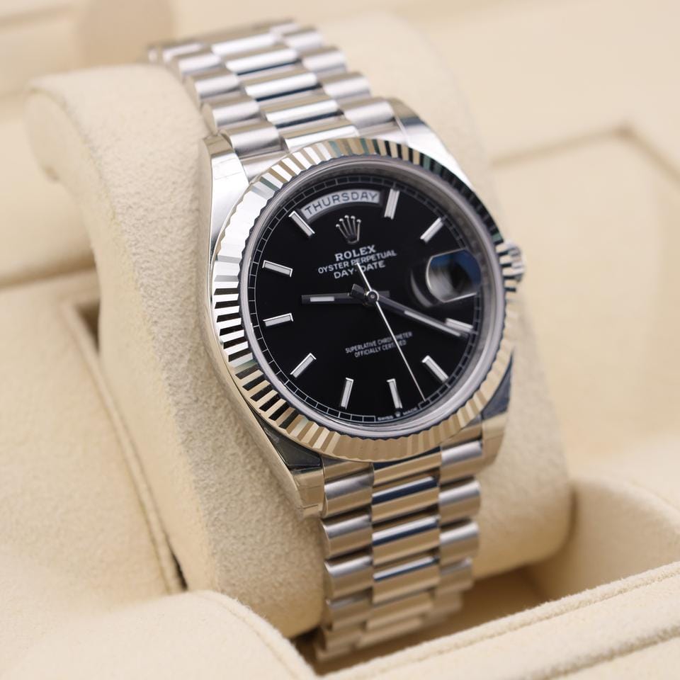 Rolex | Day-Date | 228236 | Platinum | 40 mm | Platinum | Black | Automatic