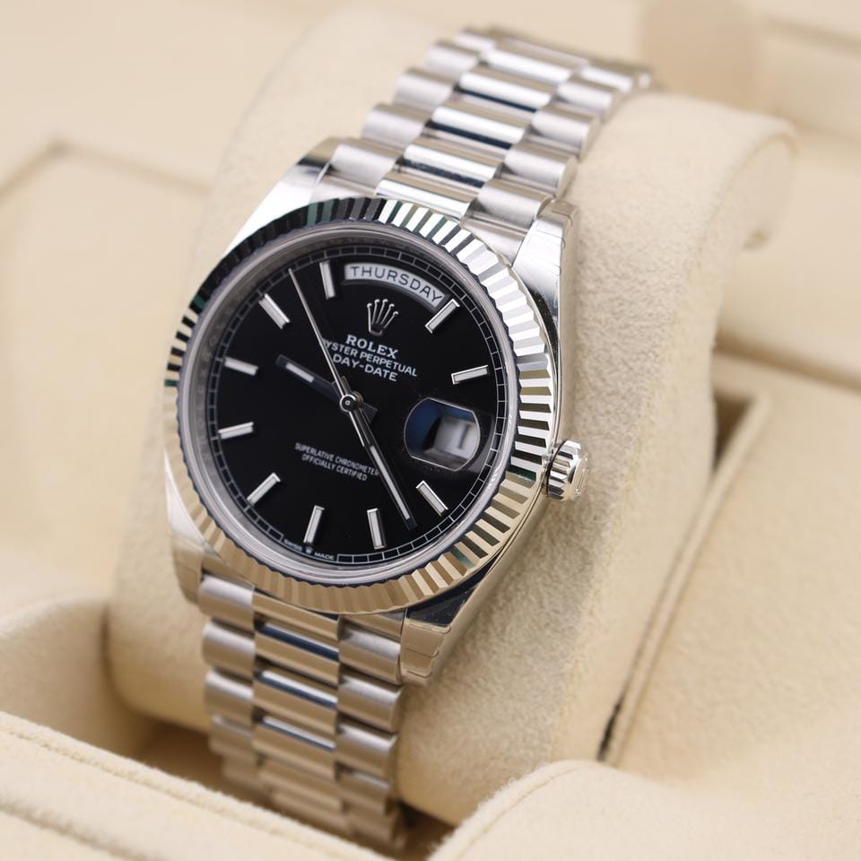 Rolex | Day-Date | 228236 | Platinum | 40 mm | Platinum | Black | Automatic