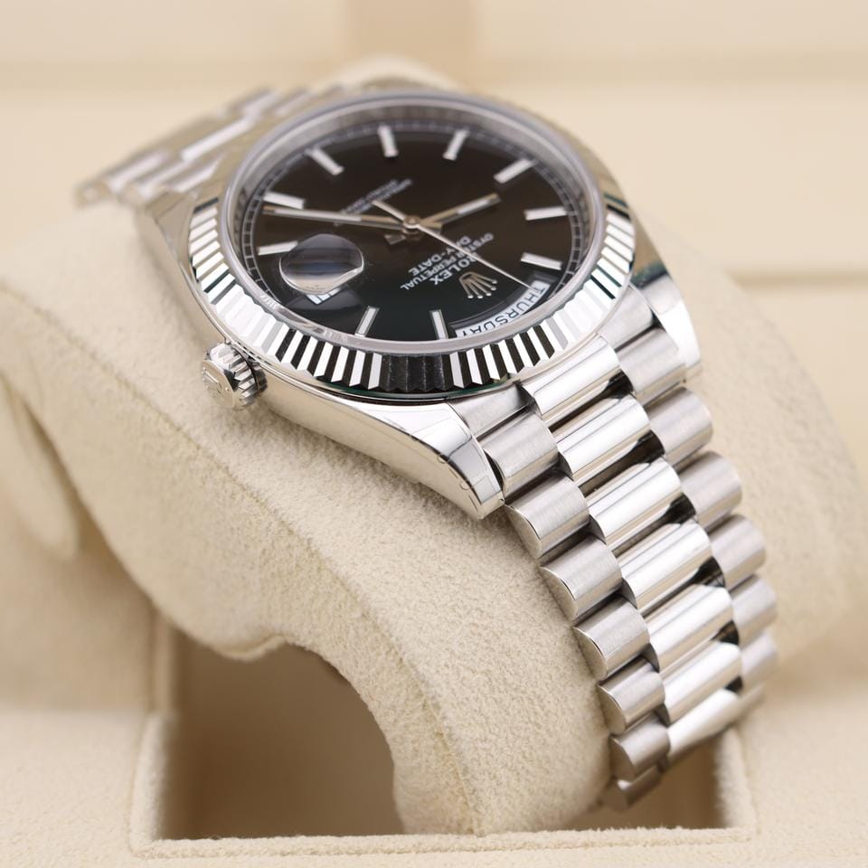 Rolex | Day-Date | 228236 | Platinum | 40 mm | Platinum | Black | Automatic