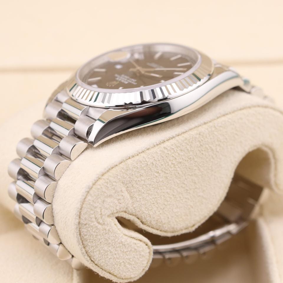 Rolex | Day-Date | 228236 | Platinum | 40 mm | Platinum | Black | Automatic