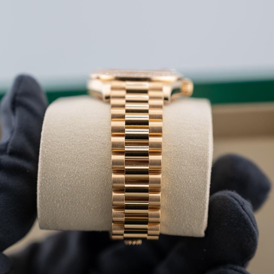 Rolex | Datejust | 278288RBR | Yellow gold | 31 mm | Yellow gold | Red | Automatic