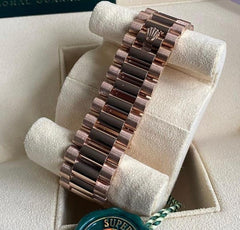 Rolex | Day-Date | 228345RBR-0011 | Rose gold | 40 mm | Rose gold | Green | Automatic