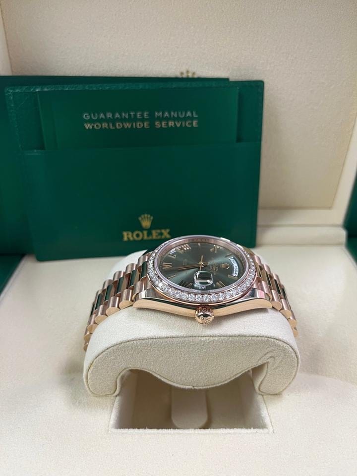 Rolex | Day-Date | 228345rbr | Rose gold | 40 mm | Rose gold | Silver | Automatic