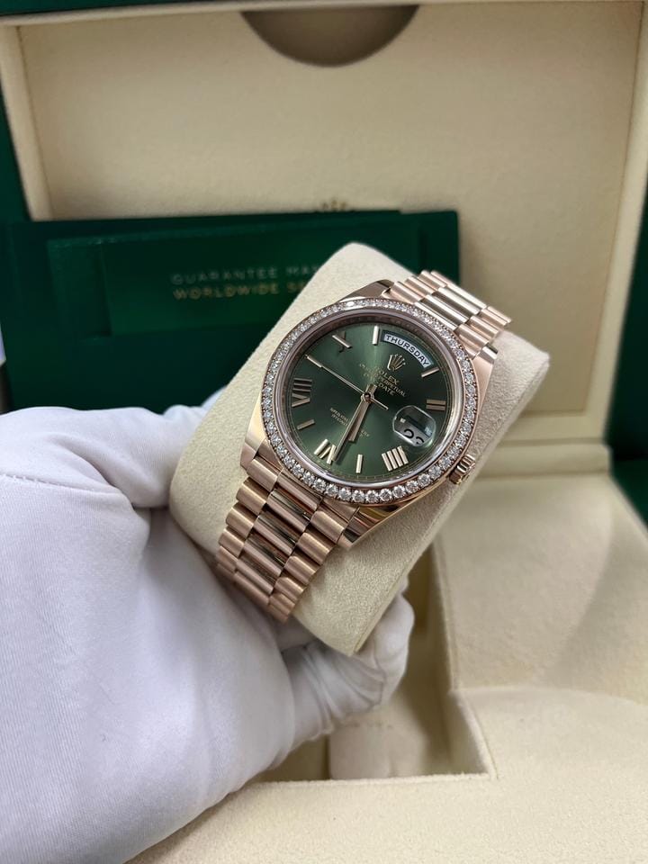 Rolex | Day-Date | 228345rbr | Rose gold | 40 mm | Rose gold | Silver | Automatic