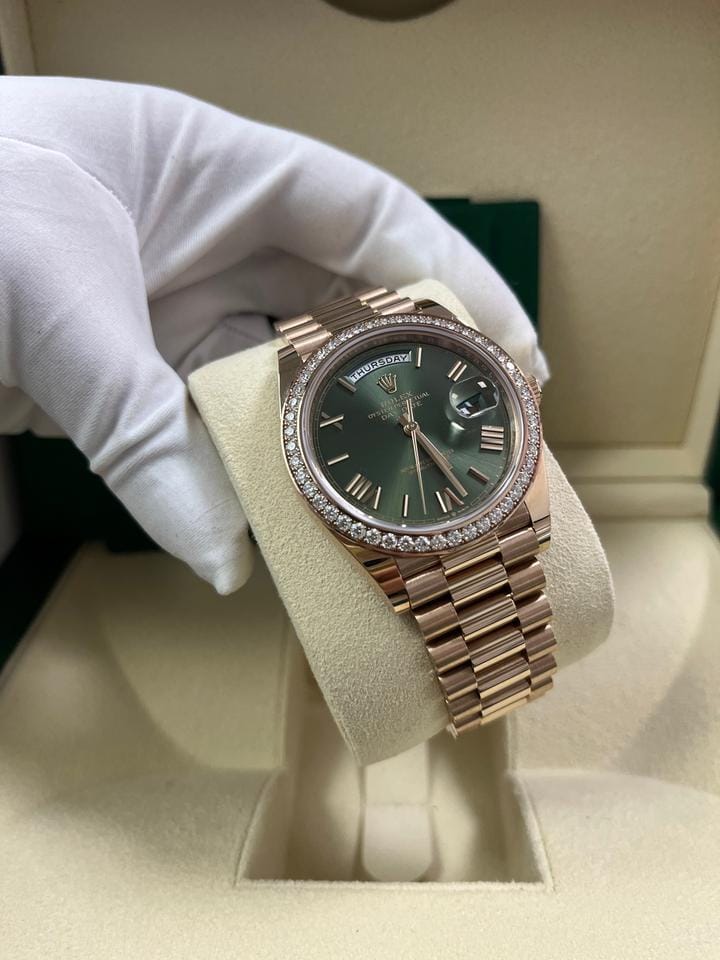 Rolex | Day-Date | 228345rbr | Rose gold | 40 mm | Rose gold | Silver | Automatic