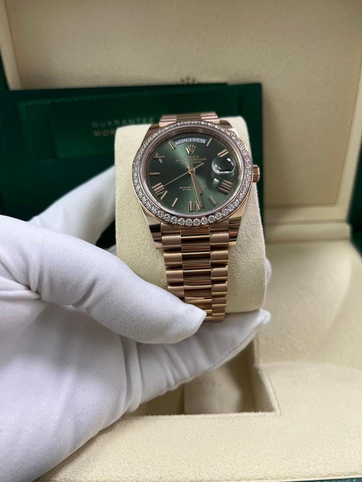 Rolex | Day-Date | 228345rbr | Rose gold | 40 mm | Rose gold | Silver | Automatic