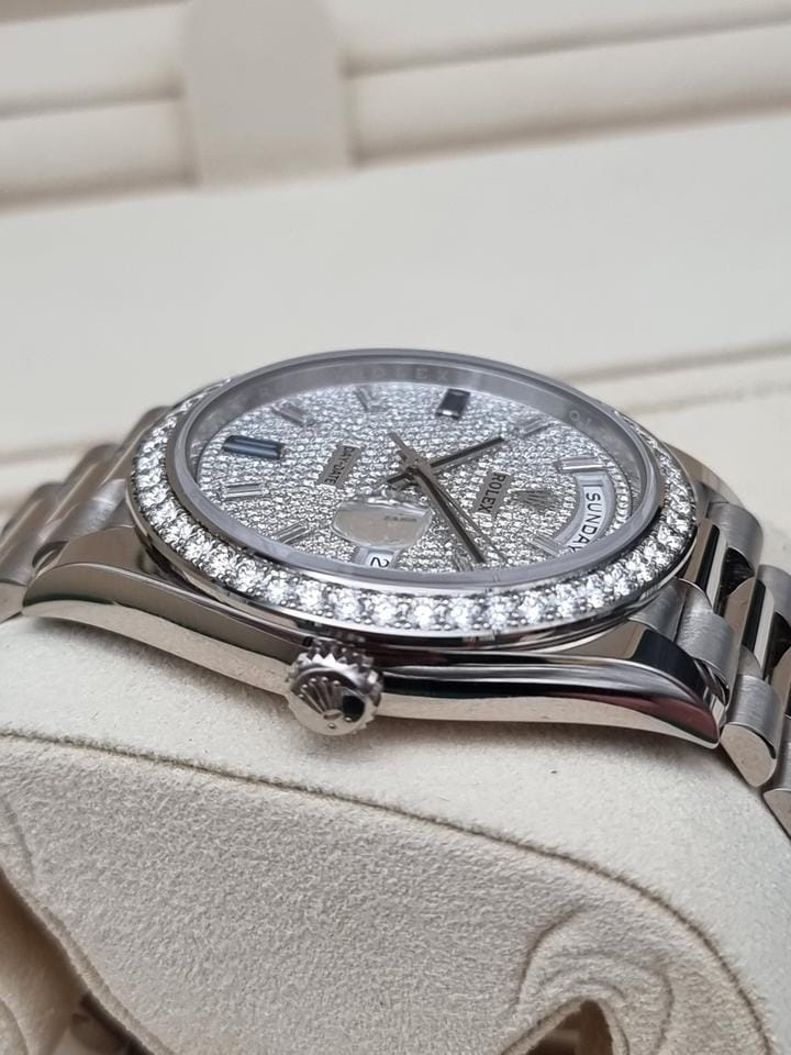 Rolex | Day-Date | 228349RBR | White gold | 40 x 48 mm | White gold | White | Automatic