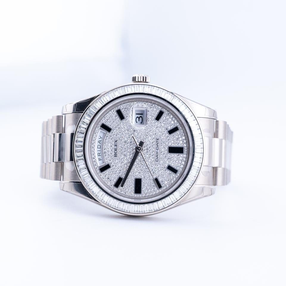 Rolex | Day-Date | 218399 | White gold | 41 mm | White gold | Silver | Automatic