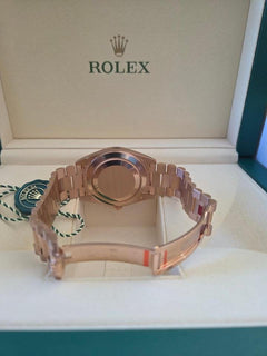 Rolex | Day-Date | 228235 | 40 mm | Rose gold | Automatic