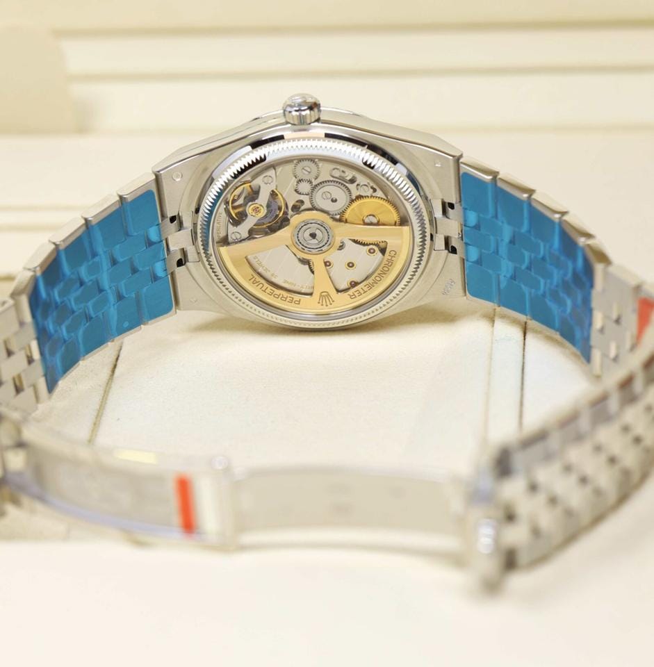 Rolex | Land-Dweller | 127236 | Platinum | 36 mm | Blue