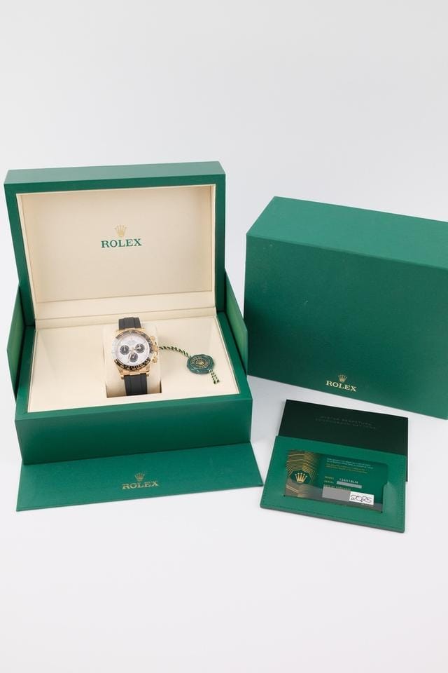 Rolex | Daytona | 126518LN | Yellow gold | 40 mm | Rubber | Silver | Automatic