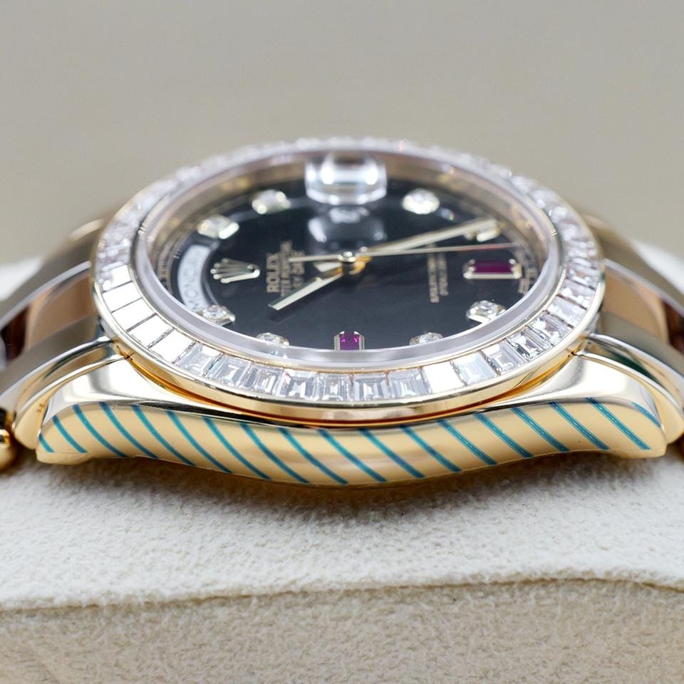 Rolex | Day-Date | 18948BR | Yellow gold | 39 mm | Yellow gold | Mother of pearl | Automatic