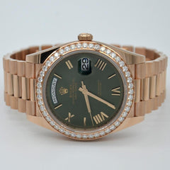 Rolex | Day-Date | 228345RBR | Rose gold | 40 x 48 mm | Rose gold | Green | Automatic