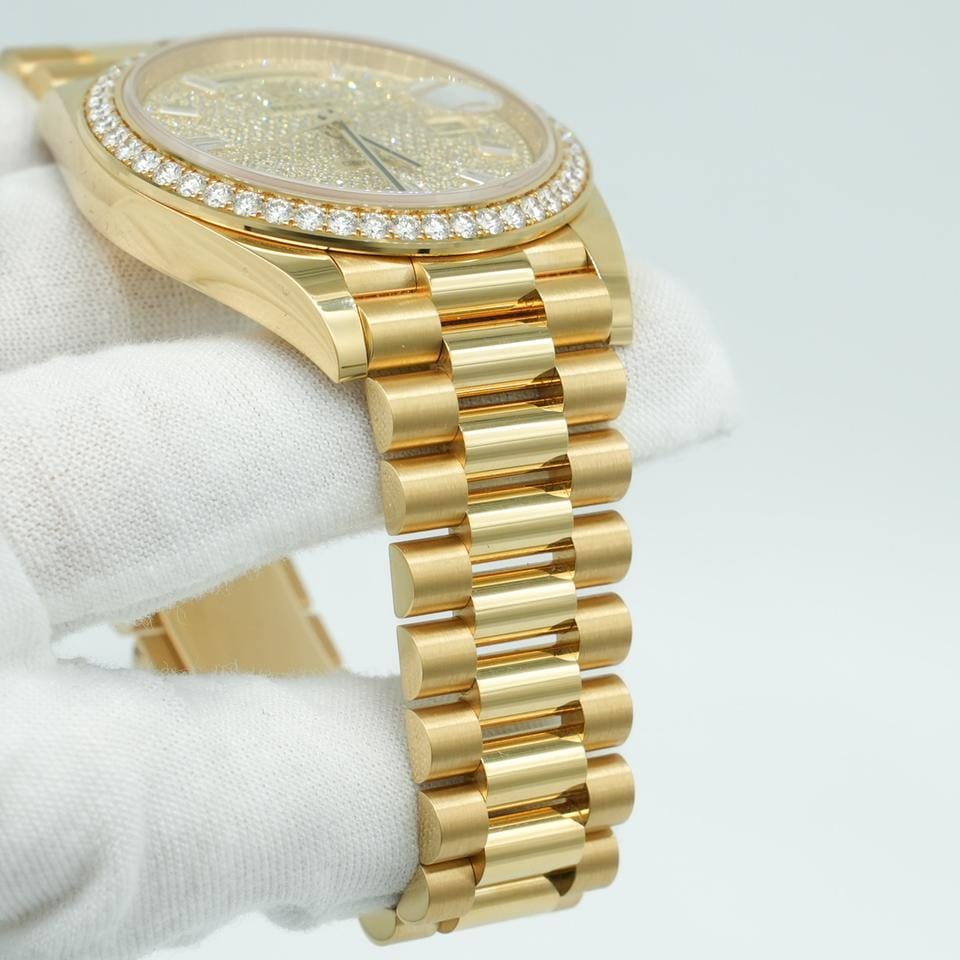 Rolex | Day-Date | 228348RBR | Yellow gold | 40 x 48 mm | Yellow gold | Yellow | Automatic