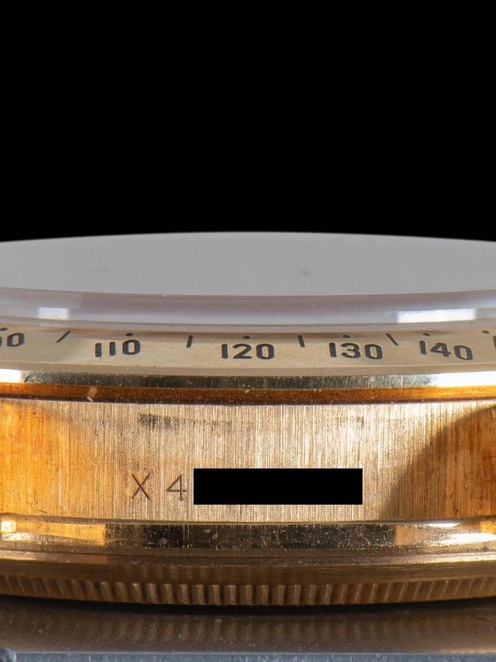 Rolex | Daytona | 16528 | Yellow gold | 40 mm | Yellow gold | Blue | Automatic