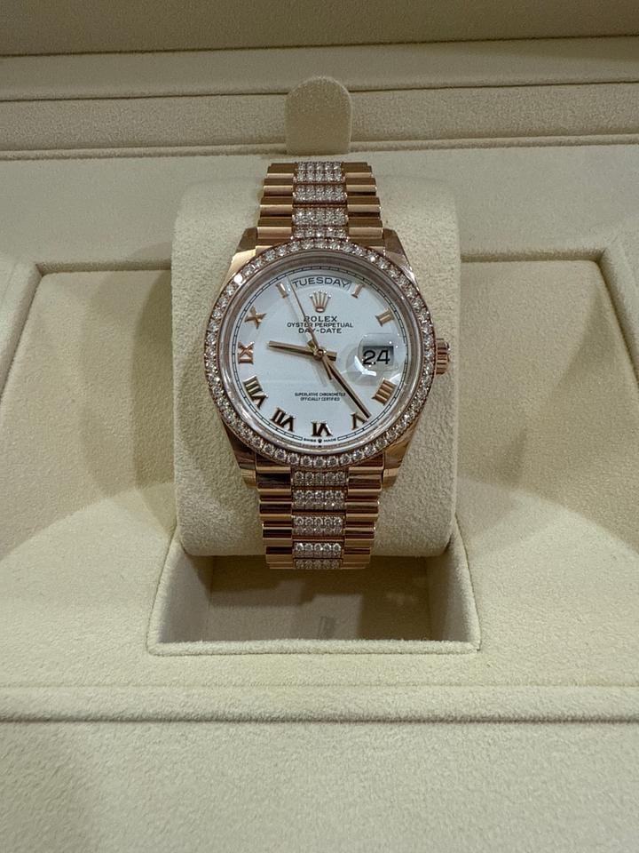 Rolex | Day-Date | 128345RBR | Rose gold | 36 x 43 mm | Rose gold | White | Automatic