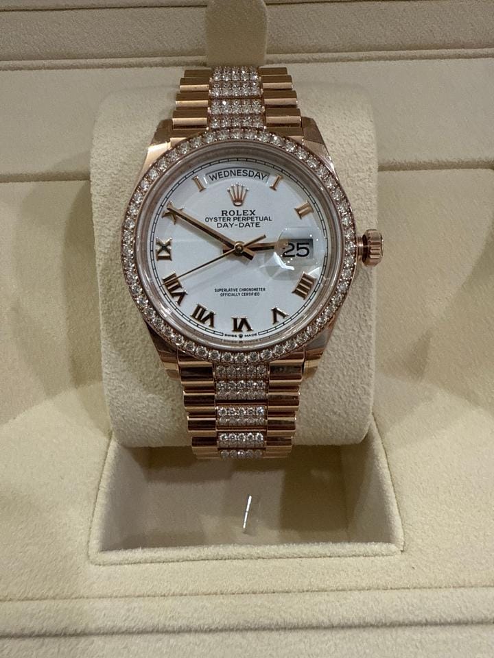 Rolex | Day-Date | 128345RBR | Rose gold | 36 x 43 mm | Rose gold | White | Automatic