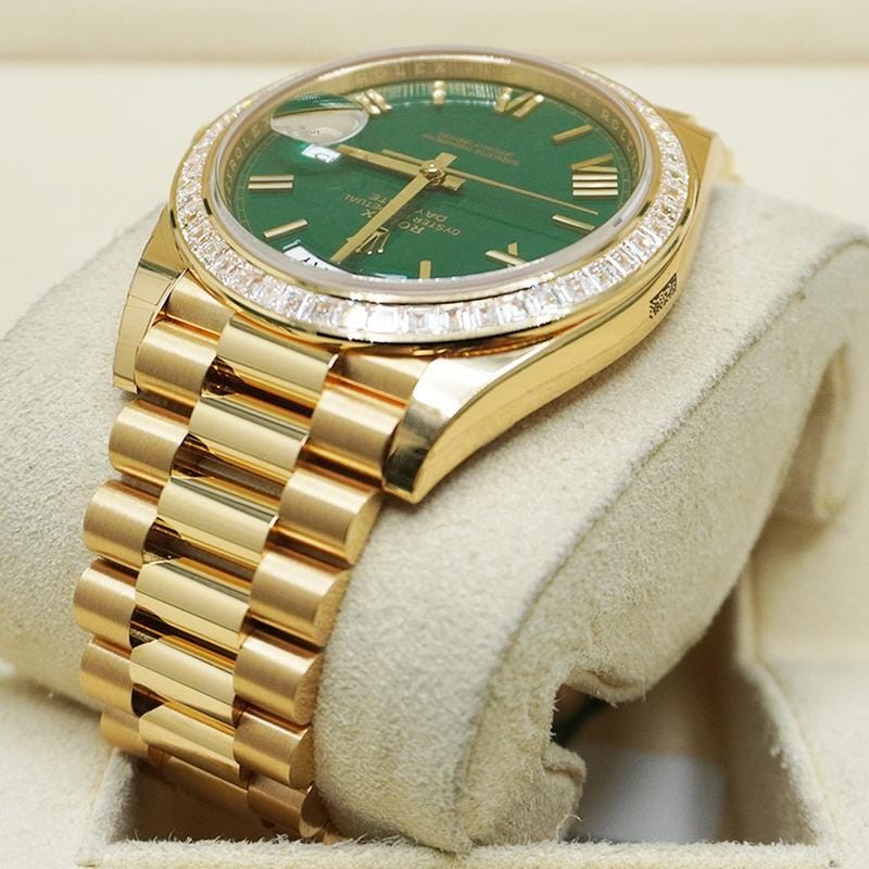 Rolex | Day-Date | 228398TBR | Yellow gold | 40mm mm | Yellow gold | Green | Automatic