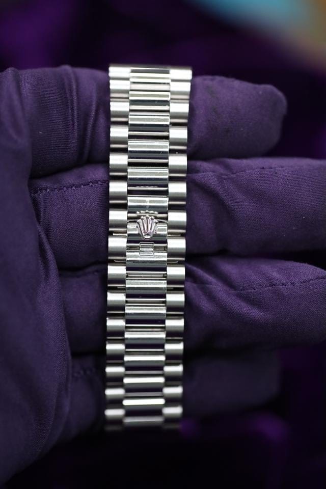 Rolex | Day-Date | 228236 | Platinum | Platinum | Green | Automatic