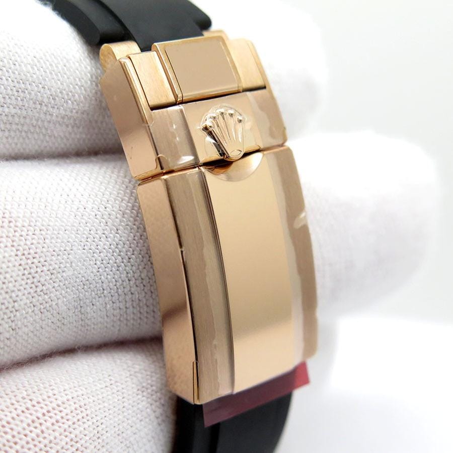 Rolex | Yacht-Master | 116695 | Rose gold | 40 mm | Rubber | Black | Automatic