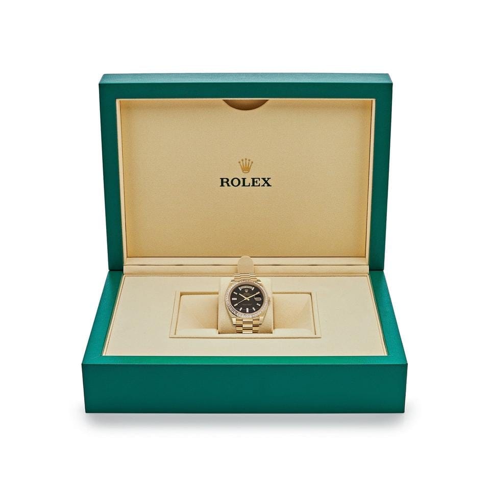 Rolex | Day-Date | 228398TBR | Yellow gold | 40 mm | Yellow gold | Black | Automatic