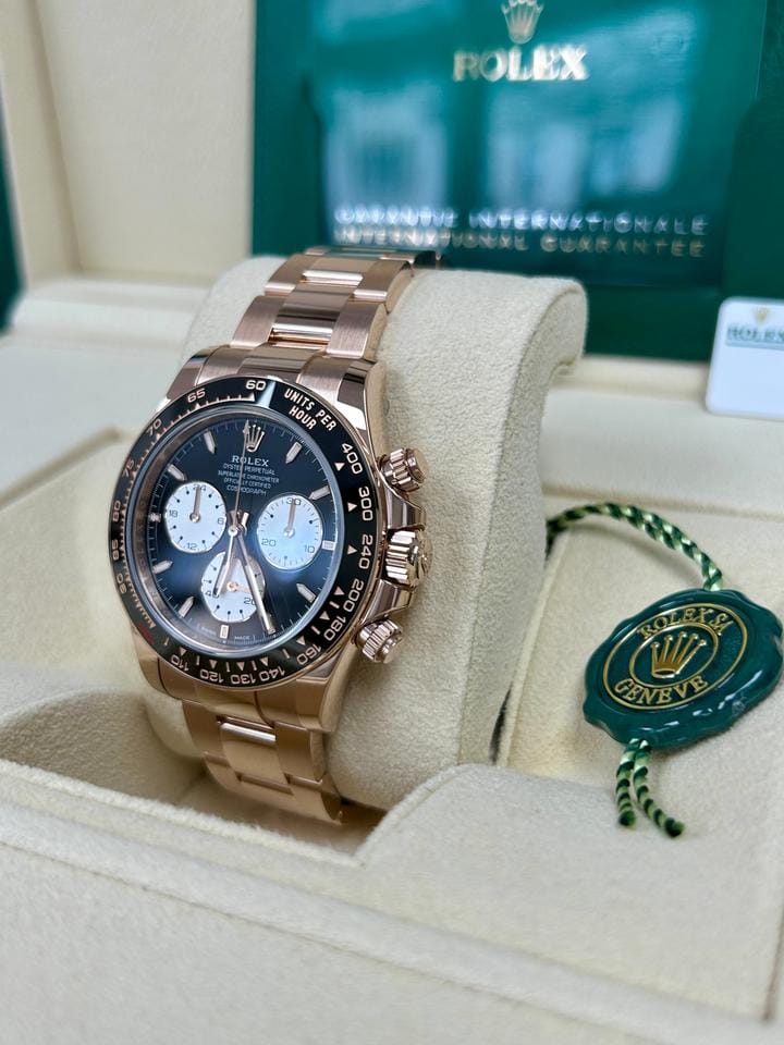 Rolex | Daytona | 126525LN | Rose gold | Rose gold | Black | Automatic
