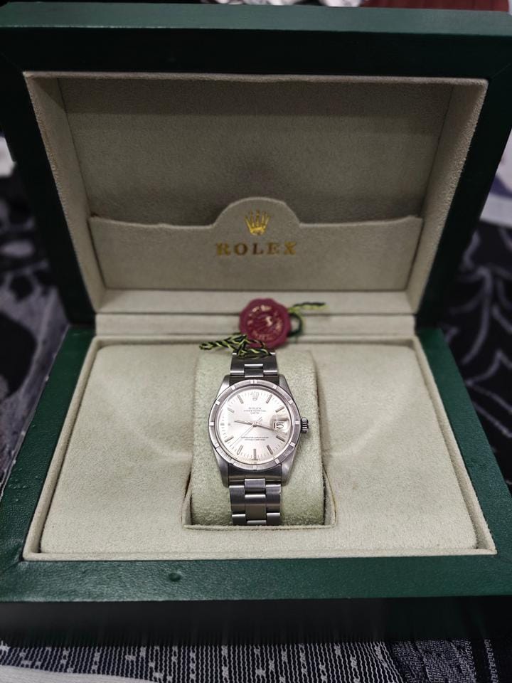 Rolex Oyster Perpetual Date MINT ROLEX OYSTER PERPETUAL DATEJUST SUPERLATIVE