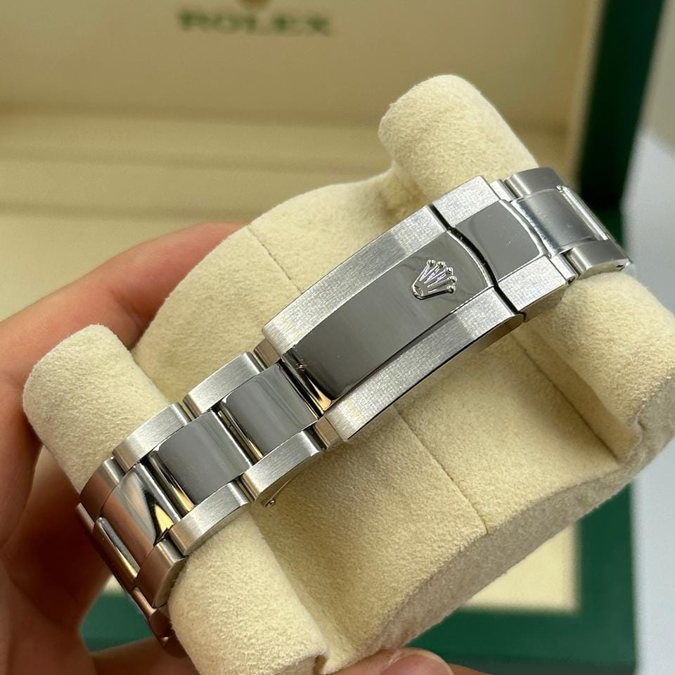 Rolex Datejust 36mm VIIX Pink Roman Dial Diamonds Bezel Oyster 126284 RBR PINK VIIX OYS