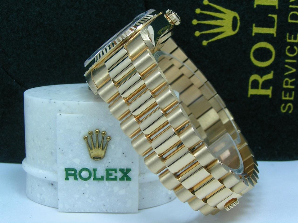Rolex1994 Day-Date 36 UN-WORN Boxes Papers RARE Champagne "Jubilee" Princess cut Diamond Dial