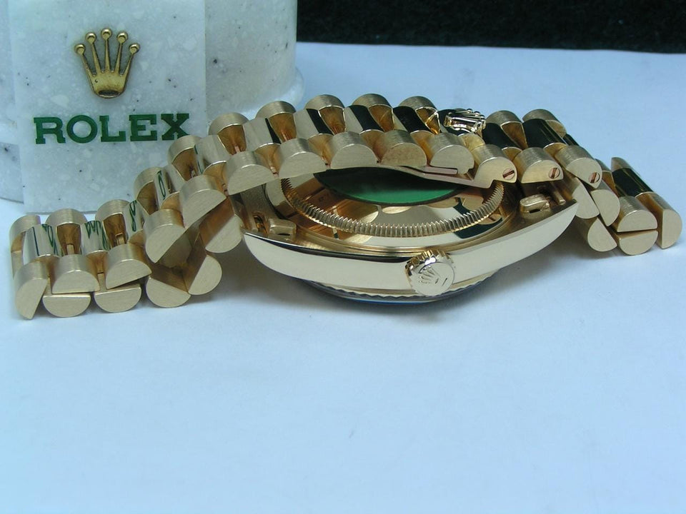 Rolex1994 Day-Date 36 UN-WORN Boxes Papers RARE Champagne "Jubilee" Princess cut Diamond Dial