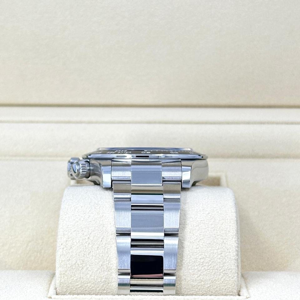 Rolex UNWORN 2026 Panda 126500ln-0001 Complete