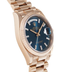 Rolex | Day-Date | 128235A | Rose gold | 36 mm | Rose gold | Green | Automatic