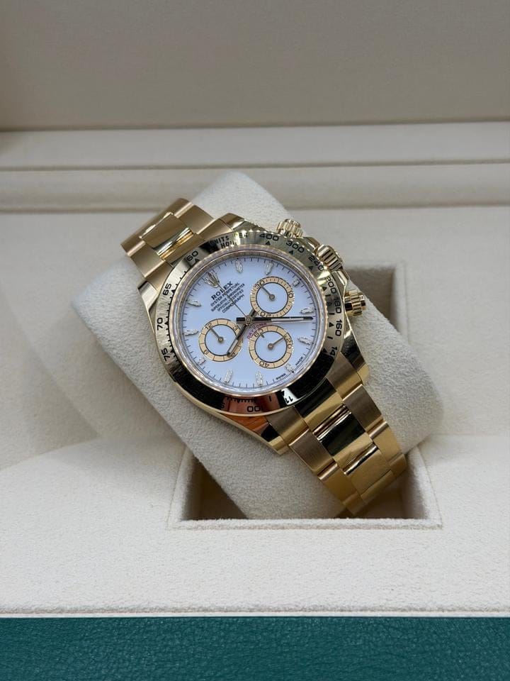 Rolex | Daytona | 126508 | Yellow gold | 40 mm | Yellow gold | White | Automatic