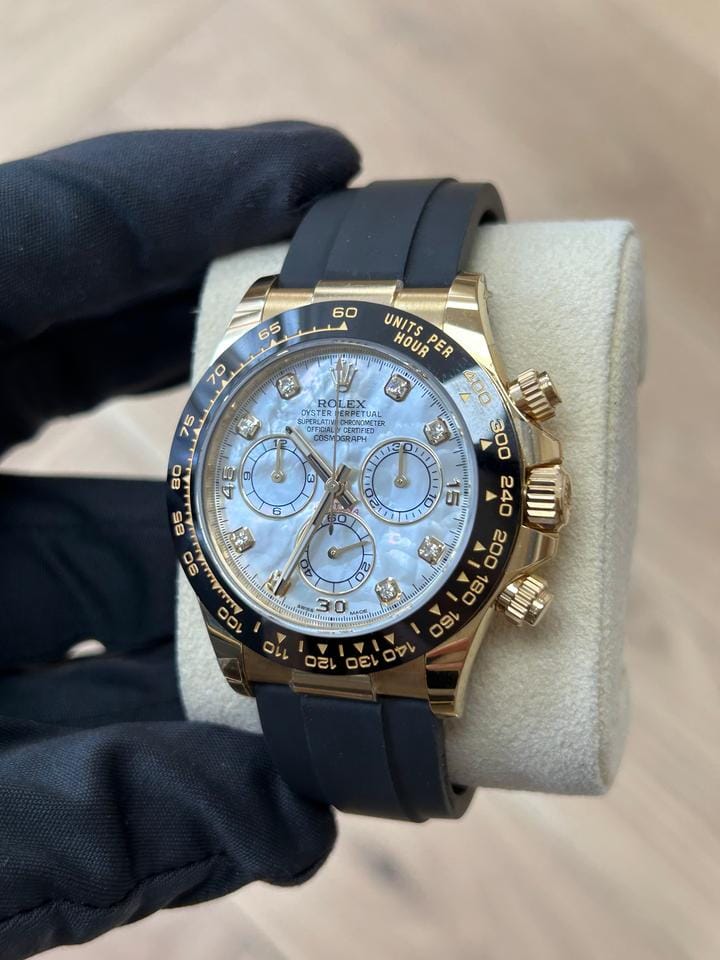 Rolex | Daytona | 116518LN | Yellow gold | 40 mm | Rubber | Mother of pearl | Automatic