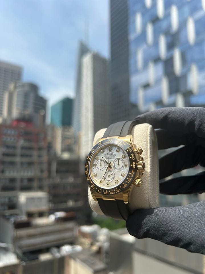 Rolex | Daytona | 116518LN | Yellow gold | 40 mm | Rubber | Mother of pearl | Automatic