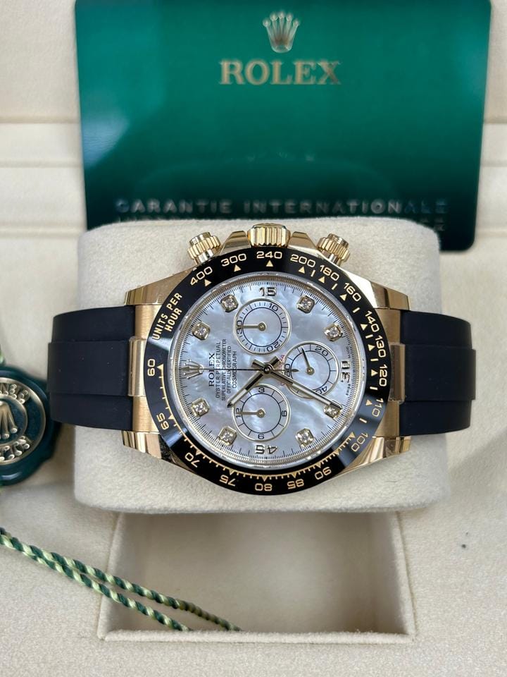 Rolex | Daytona | 116518LN | Yellow gold | 40 mm | Rubber | Mother of pearl | Automatic