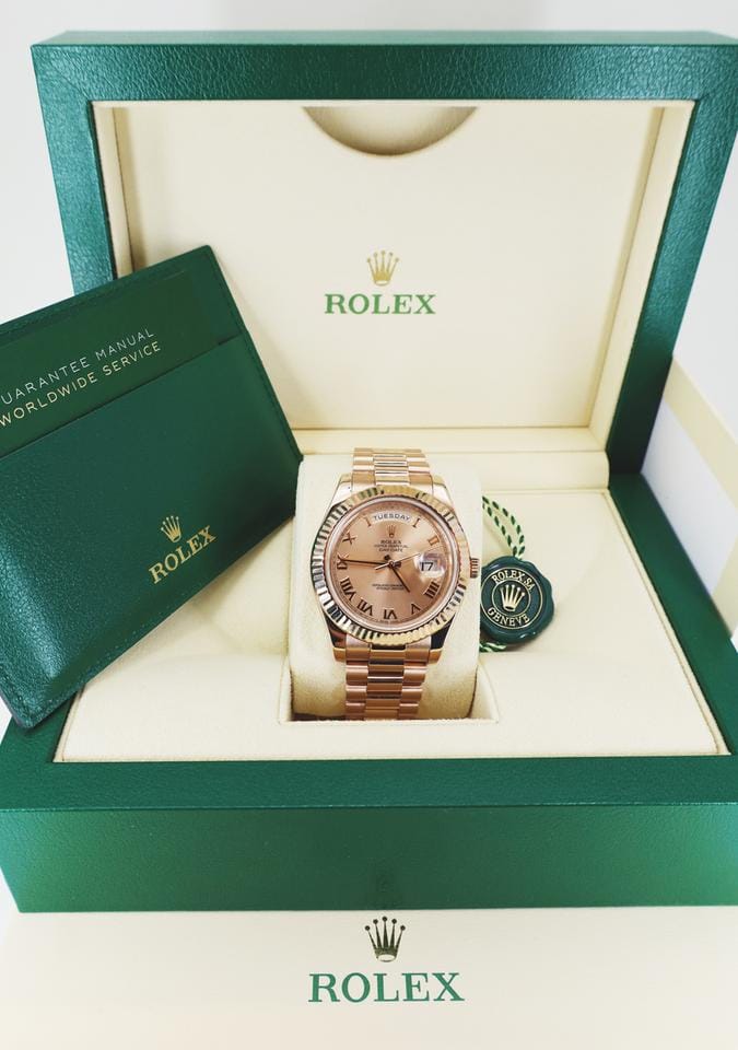 Rolex | Day-Date | 218235 | Rose gold | 41 x 49 mm | Rose gold | Pink | Automatic